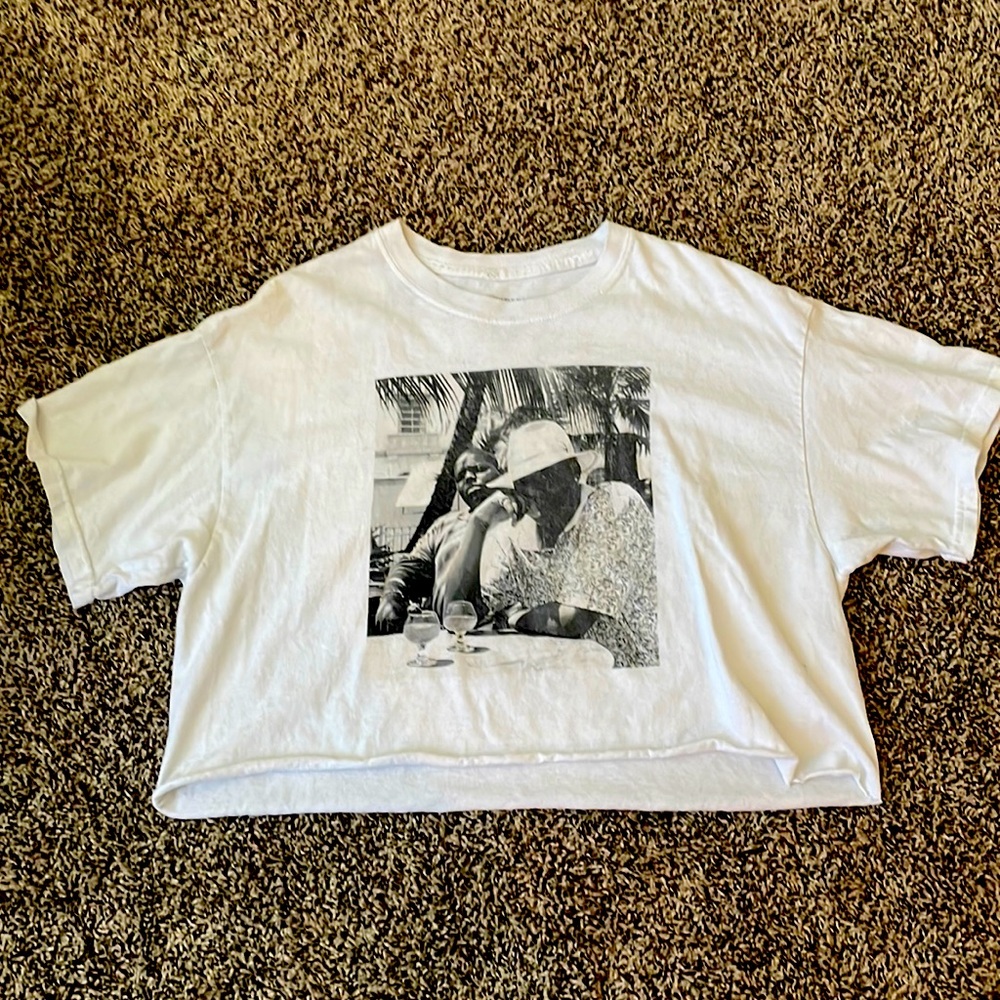 White graphic tee crop top